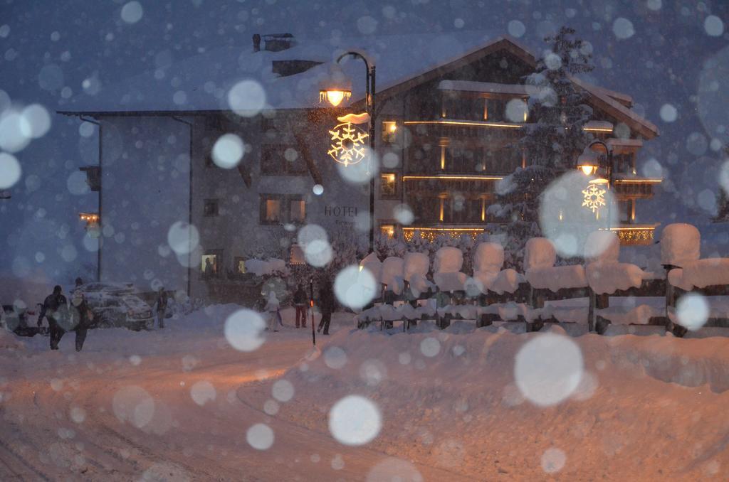 Sporthotel Zugspitze Lermoos Exterior photo